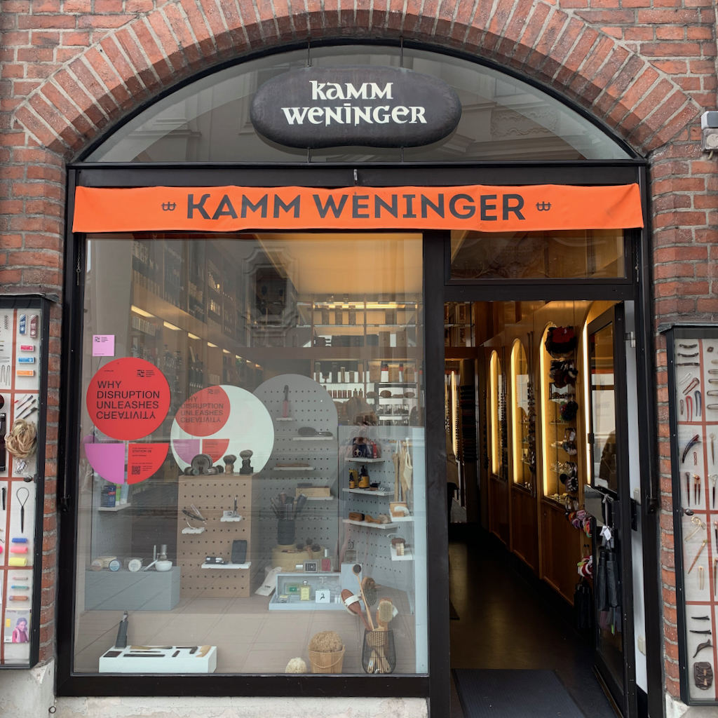 Borst och kambutiken Kamm Weininger i Munchen i Tyskland